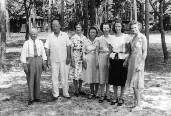 Winstead Family, 1947.