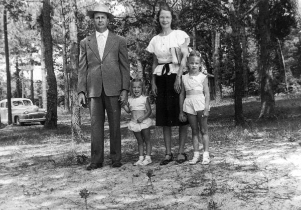 Robert, Mildred, Emma Kay, and Mimi.