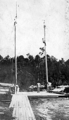 Suzanna docked behind the Winstead Store.
